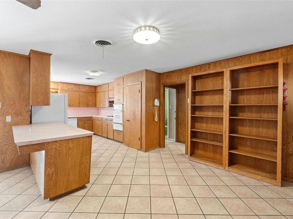 1311 Ridgehaven DR, Austin TX 78723