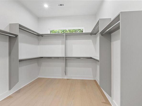 3109 Lyons RD, Austin TX 78702