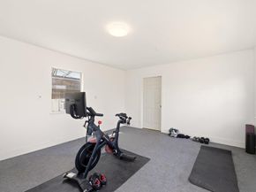 7804 Hardy DR, Austin TX 78757