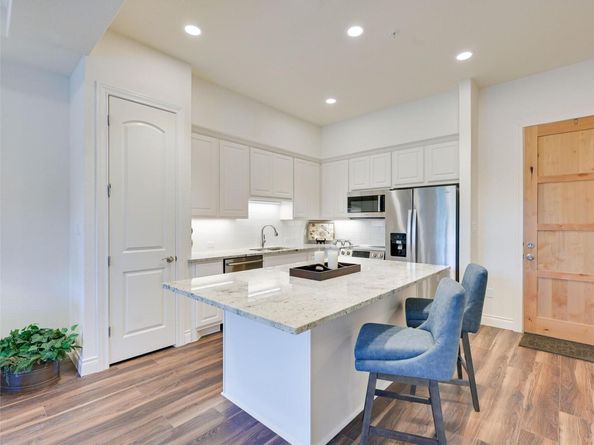 102 Bella Toscana Ave 1103, Lakeway TX 78734