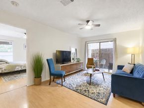 6903 Deatonhill DR 20, Austin TX 78745