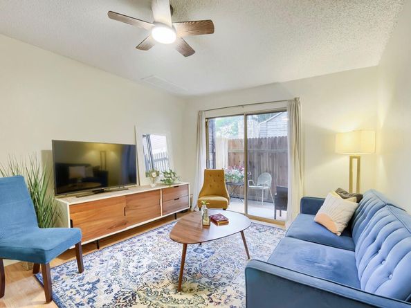 6903 Deatonhill DR 20, Austin TX 78745