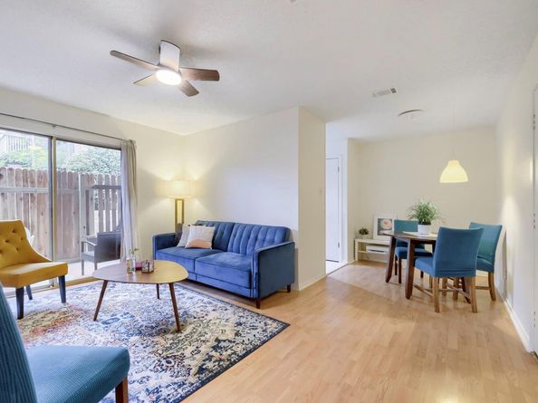 6903 Deatonhill DR 20, Austin TX 78745