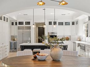 7228 Oak Shores DR, Austin TX 78730