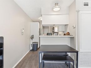 2801 Hemphill PARK A303, Austin TX 78705