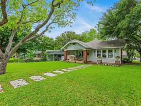 1502 Olive ST, Georgetown TX 78626