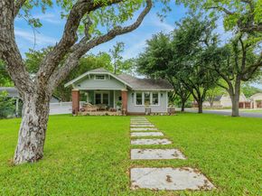 1502 Olive ST, Georgetown TX 78626