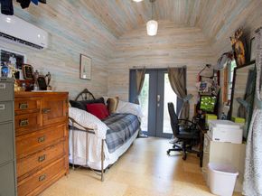 2410 Elmglen DR, Austin TX 78704