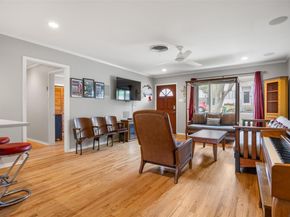 2410 Elmglen DR, Austin TX 78704