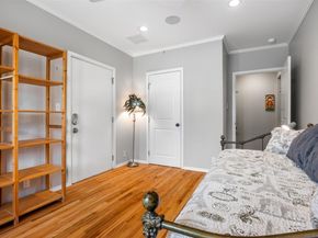 2410 Elmglen DR, Austin TX 78704