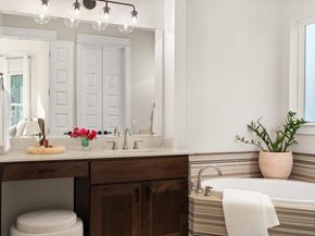 2603 Park View DR, Austin TX 78757