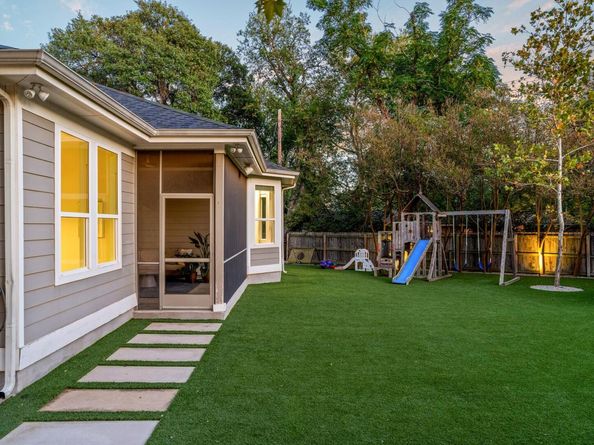 2603 Park View DR, Austin TX 78757