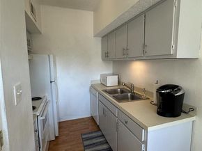 3316 Guadalupe ST 306, Austin TX 78705