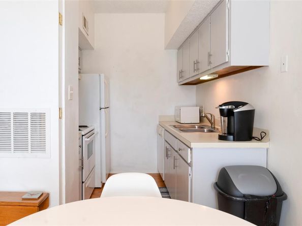 3316 Guadalupe ST 306, Austin TX 78705
