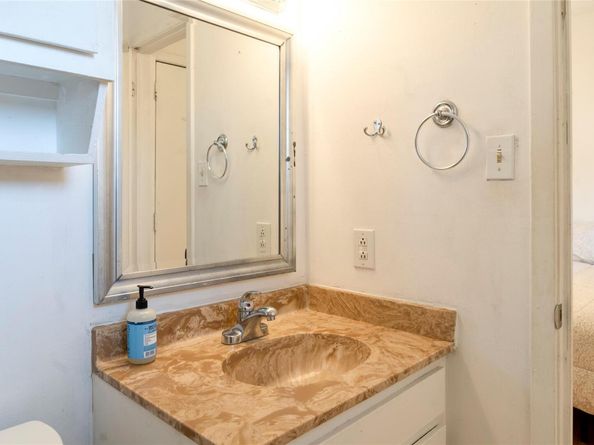 3316 Guadalupe ST 306, Austin TX 78705