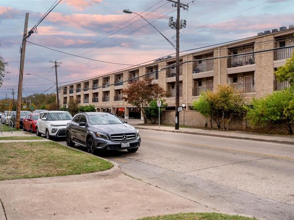 3316 Guadalupe ST 306, Austin TX 78705