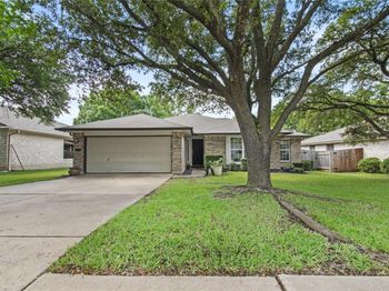 1406 Vaughter LN