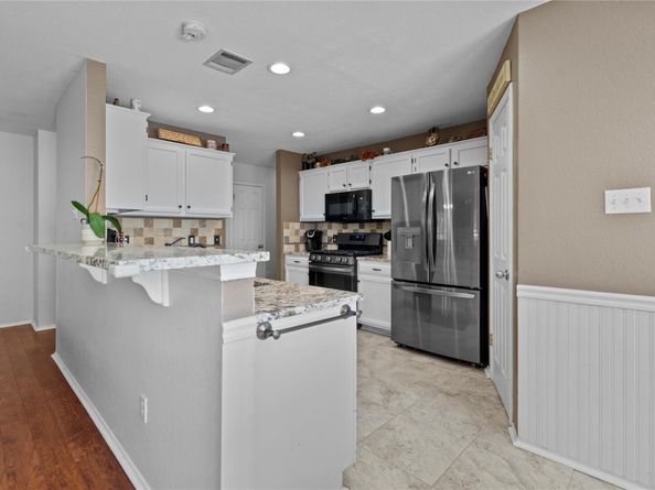 1406 Vaughter LN, Cedar Park TX 78613