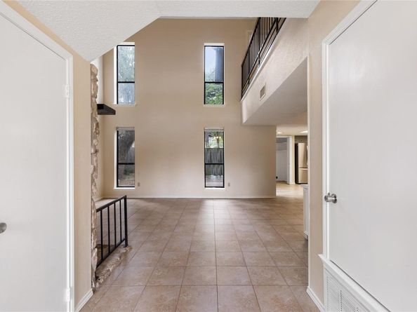 4010 Cima Serena DR A/B, Austin TX 78759