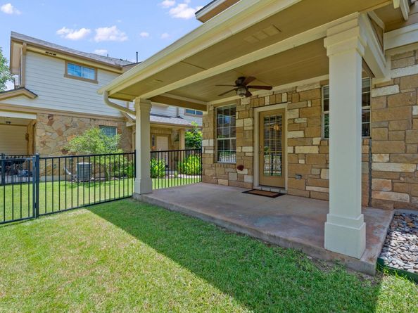 16100 S Great Oaks DR 2702, Round Rock TX 78681
