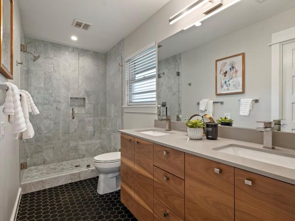 1601 Ashberry DR, Austin TX 78723
