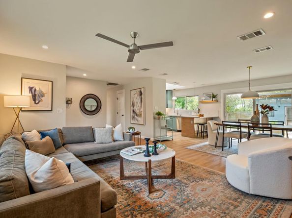 1601 Ashberry DR, Austin TX 78723