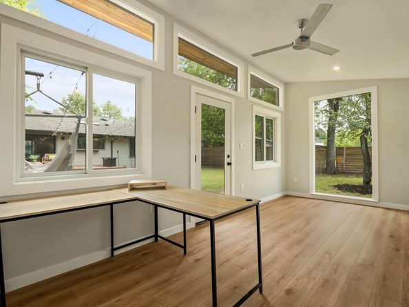 1601 Ashberry DR, Austin TX 78723