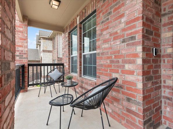 1366 Red Stag PL, Round Rock TX 78665