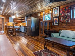 1148 Gunter ST A & B, Austin TX 78721