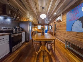 1148 Gunter ST A & B, Austin TX 78721