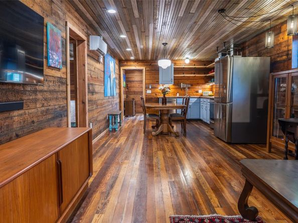 1148 Gunter ST A & B, Austin TX 78721