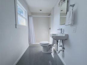 1148 Gunter ST A & B, Austin TX 78721