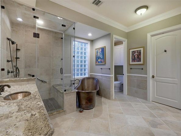 2305 Barton Creek BLVD 29, Austin TX 78735
