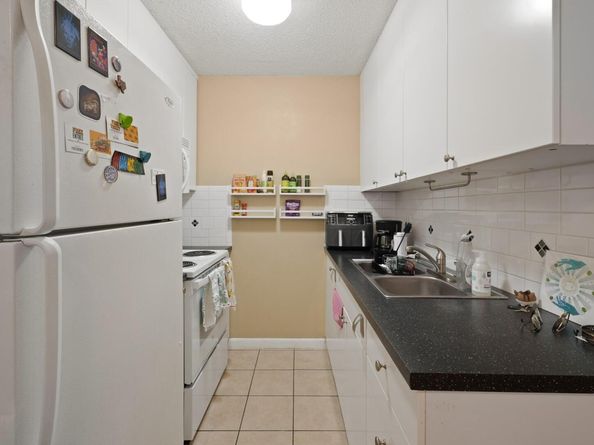 801 Terrell Hill DR, Austin TX 78704