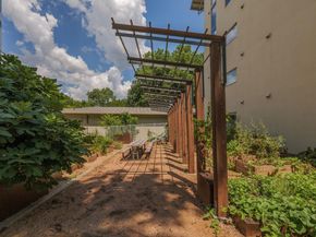 1600 Barton Springs RD 5508, Austin TX 78704