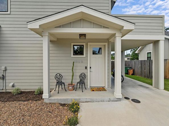 1312 E M Franklin Ave 2, Austin TX 78721