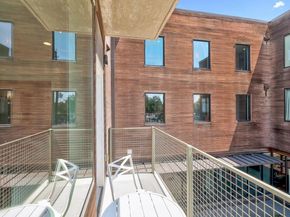 1800 E 4th ST 207, Austin TX 78702