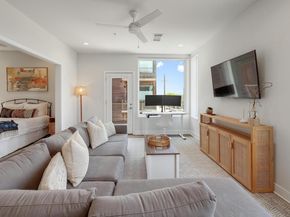 1800 E 4th ST 207, Austin TX 78702