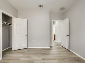 9008 Tall Sky TRCE, Austin TX 78724