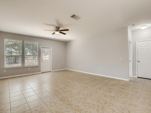 9008 Tall Sky TRCE, Austin TX 78724