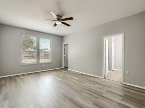 9008 Tall Sky TRCE, Austin TX 78724