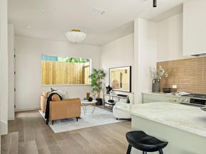 2405 E 22nd ST, Austin TX 78722