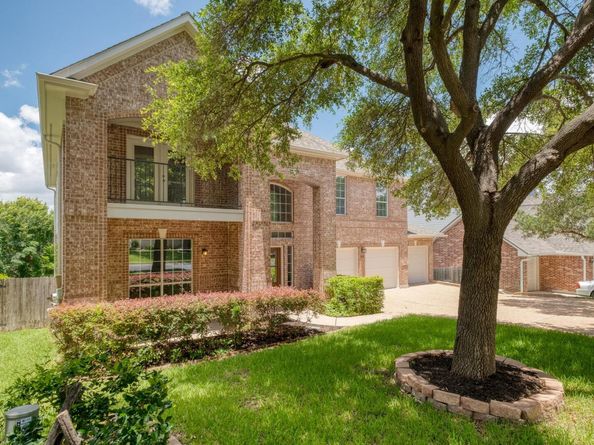 8311 Lofty LN, Round Rock TX 78681