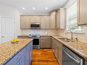 3905 Clinton LN, Lago Vista TX 78645