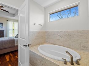 3905 Clinton LN, Lago Vista TX 78645