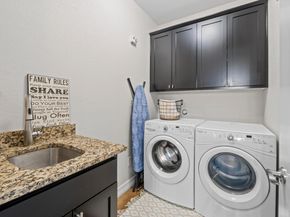 3905 Clinton LN, Lago Vista TX 78645