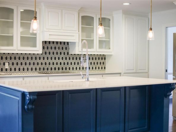 1302 Shannon Oaks TRL, Austin TX 78746