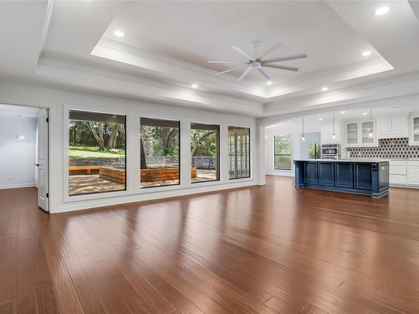 1302 Shannon Oaks TRL, Austin TX 78746