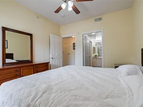 2320 Gracy Farms LN 812, Austin TX 78758