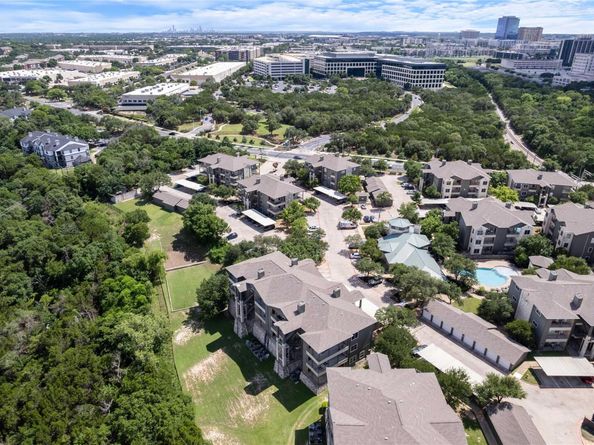 2320 Gracy Farms LN 812, Austin TX 78758